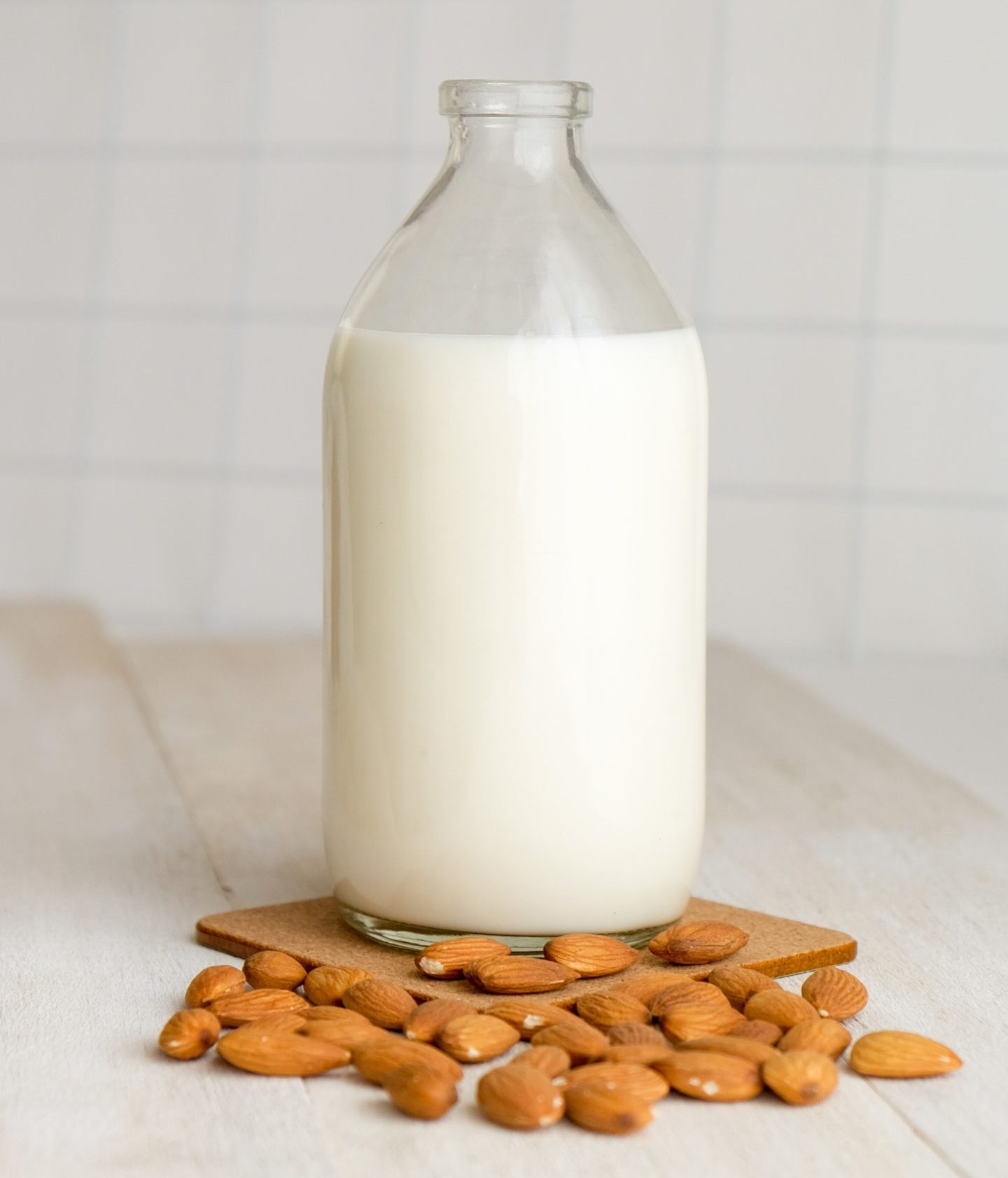 what-are-the-healthiest-non-dairy-milks-cooking-4-all