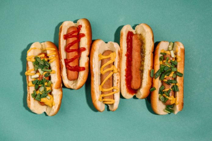 Hot dog tips