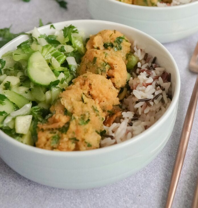 Falafel salad